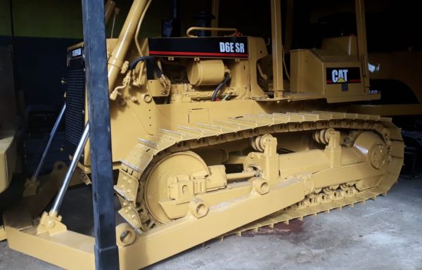 *VENDIDO*Trator de Esteiras Caterpillar D6E SR ano 1997*VENDIDO*